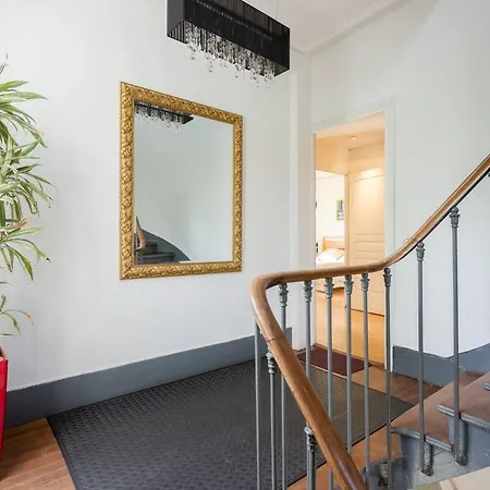 J'aime Paris 1st Apartment *